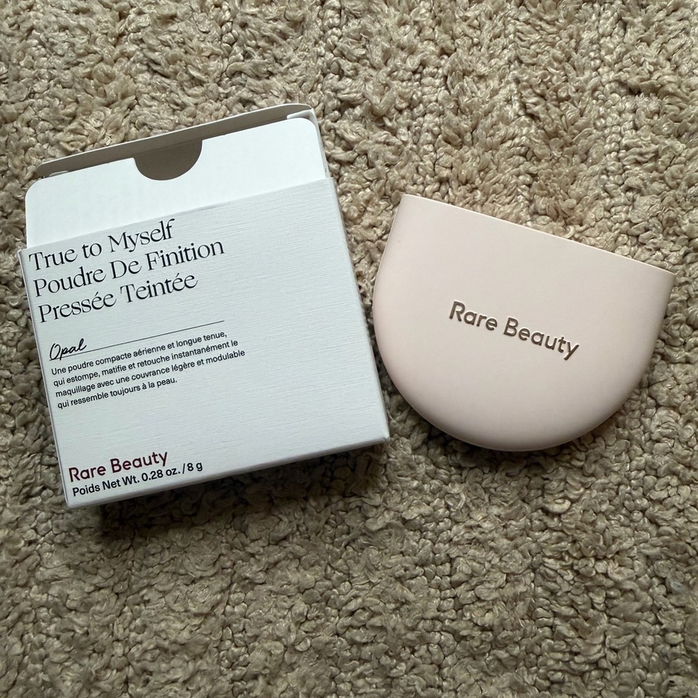 Rare Beauty True to Myself Pressed Powder in Opal